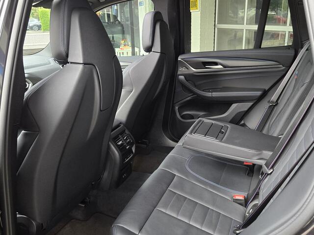 BMW X3 xDrive30e M SPORT | PANORAMA | M SPORT REMMEN | MEMORY STOELEN | TREKHAAK | 20 ICH LM VELGEN |