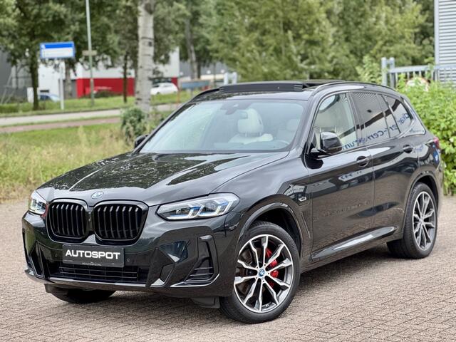 BMW X3 xDrive30e M-Sport 292 Pk Pano HUD Memory 360 Camera Laser