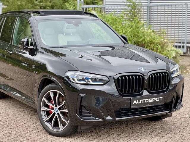 BMW X3 xDrive30e M-Sport 292 Pk Pano HUD Memory 360 Camera Laser