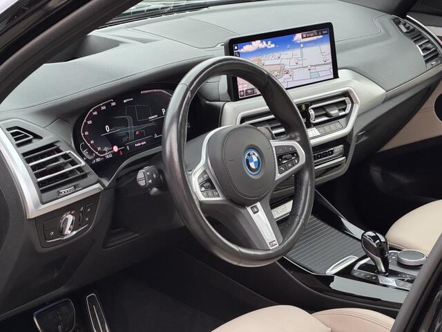 BMW X3 xDrive30e M-Sport 292 Pk Pano HUD Memory 360 Camera Laser