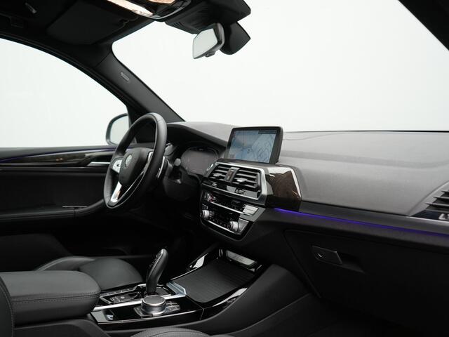 BMW X3 xDrive30e High Executive Plug In Hybrid 293pk Dealer O.H PHEV | Head Up | Cruise Control | 360 Camera | Lederen Sportstoelen Memory & Verwarmd | Keyless | Sfeerverlichting | Apple Carplay | Navigatie | DAB |