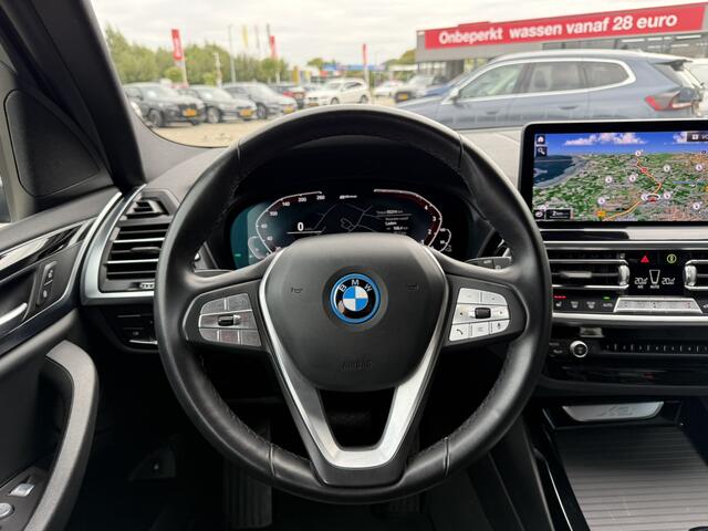 BMW X3 xDrive30e Advantage Trekhaak LED Leder Adaptieve Cruise Control Hifi Pakket DAB Adaptieve Verlichting 19 Inch 93% SOH