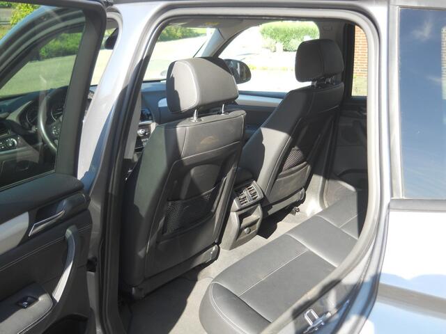 BMW X3 2.0i X-Drive