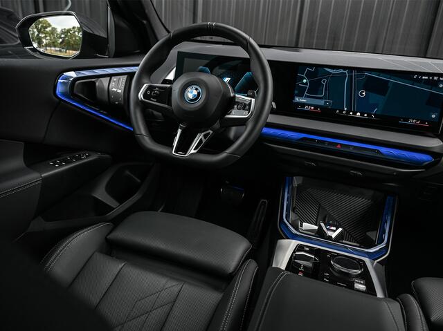 BMW X3 30e xDrive M-SPORT PRO | COMFORT ACCESS | HEAD-UP | ACTIVE CRUISE | LEDER | STOELVERWARMING | STUURWIEL VERWARMING | ELEKR. STOELEN | AMBIANCE INTERIEUR | ADAPTIVE LED | EL. TREKHAAK