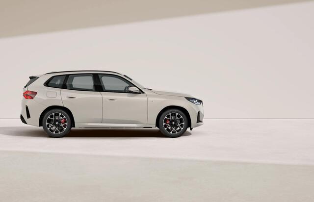 BMW X3 30e xDrive M-Sport Pro!