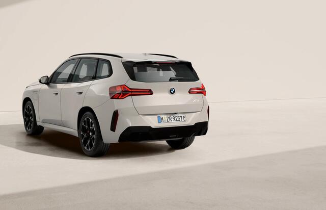 BMW X3 30e xDrive M-Sport Pro!