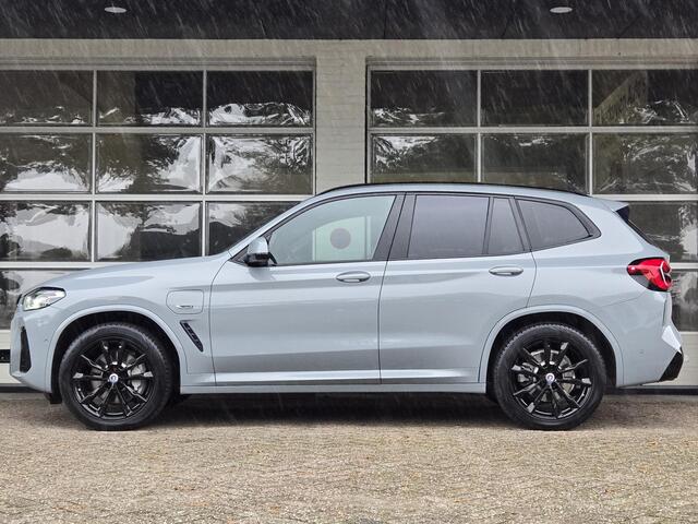 BMW X3 xDrive30e M SPORT | ELEKTR. TREKHAAK | 20 INCH LM VELGEN | CAMERA | BMW LIVE COCKPIT |