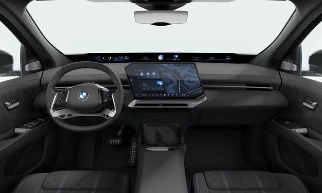 BMW X3 iX3 50e xDrive M Sportpakket Pro | Innovation Pack | Iconic Glow