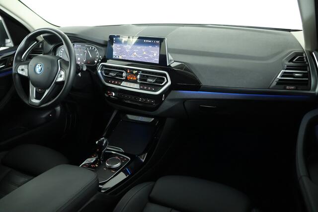 BMW X3 xDrive30e / LED / Leder / HUD / ACC / CarPlay