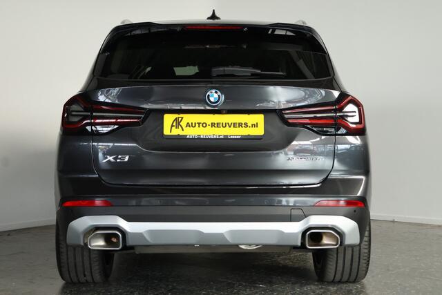 BMW X3 xDrive30e / LED / Leder / HUD / ACC / CarPlay