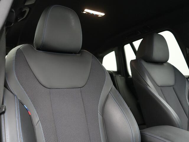 BMW X3 xDrive30e M Sport Plug In Hybrid 293pk Dealer O.H PHEV | Trekhaak Af Fabriek | Head Up | Camera | M Sportstuur | Keyless | Lederen Sportstoelen Verwarmd | Navigatie | Hifi Soundsystem | Blis | 19" L.M | Virtual | DAB |