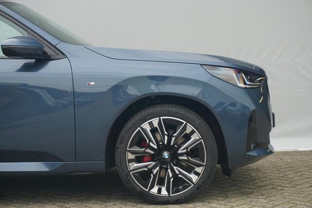 BMW X3 30e xDrive M Sportpakket Pro 21'' / Panoramadak / Trekhaak / Elektrisch Verstelbare Stoelen