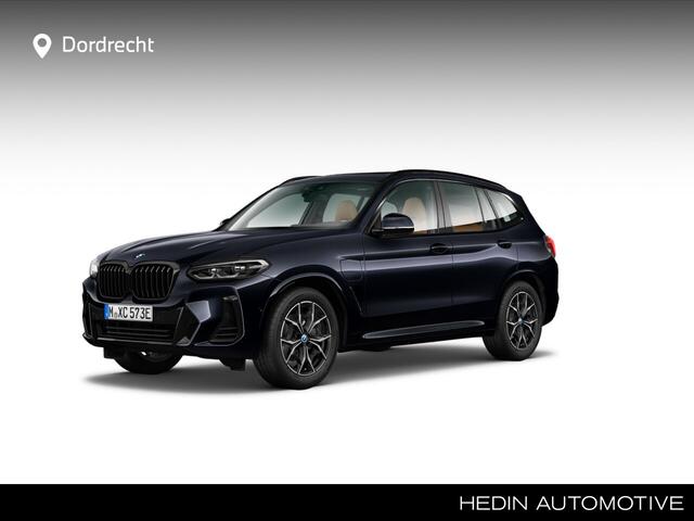 BMW X3 xDrive30e M-Sport | Trekhaak | Camera | Panorama | Harman Kardon | Voorbereiding Driving Assistance