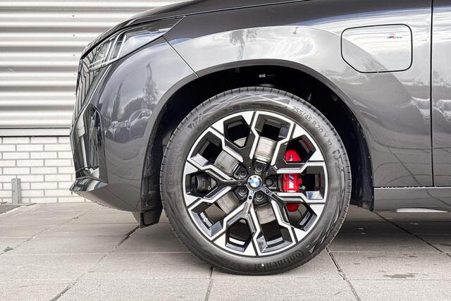 BMW X3 30e xDrive M Sportpakket Pro / Professional Pack / Comfort Pack / Trekhaak / Panoramadak