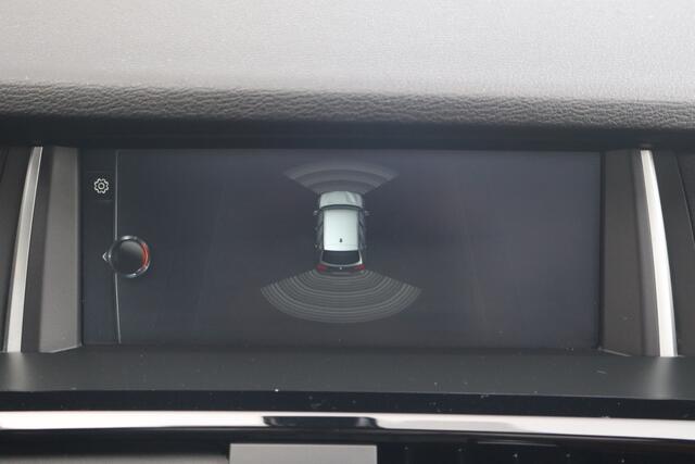 BMW X3 xDrive20i Centennial High Executive - NL- Auto!! Stoelverw I Climate I Parkeersensoren V+A