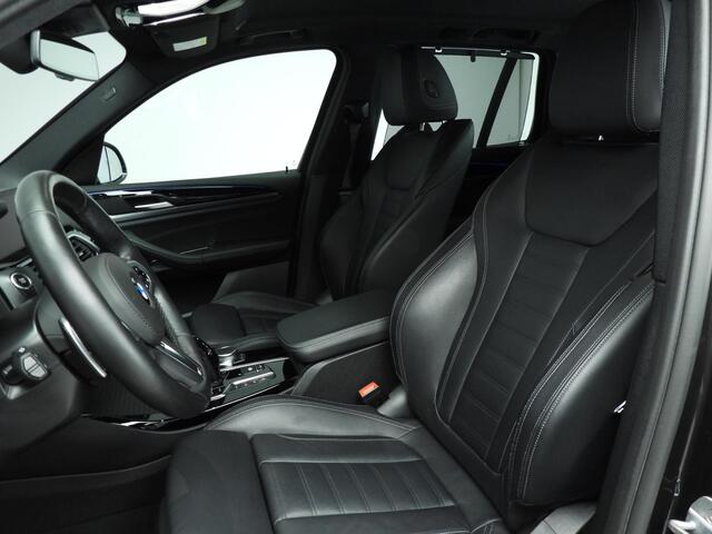 BMW X3 xDrive30e X-Line / Leder / Trekhaak / HIFI / Sportstoelen / LED / Park assist / Alu wielen 19 inch