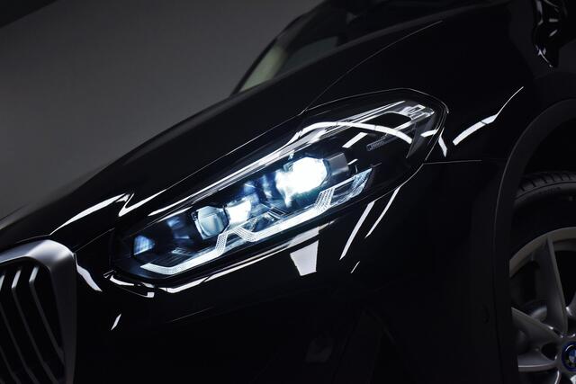 BMW X3 xDrive30e High Executive 1e Eig. Dealer OH Pano/Carplay/Camera/Navi/Led/Leer/Stoelverw./Pdc