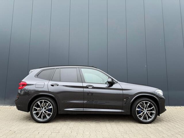 BMW X3 xDrive30e M-sport / pano / memory seats / carbon