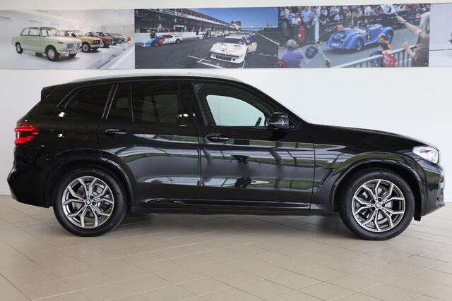 BMW X3 xDrive20i High Executive | M Sport | Comfort Access | Panoramadak | Trekhaak