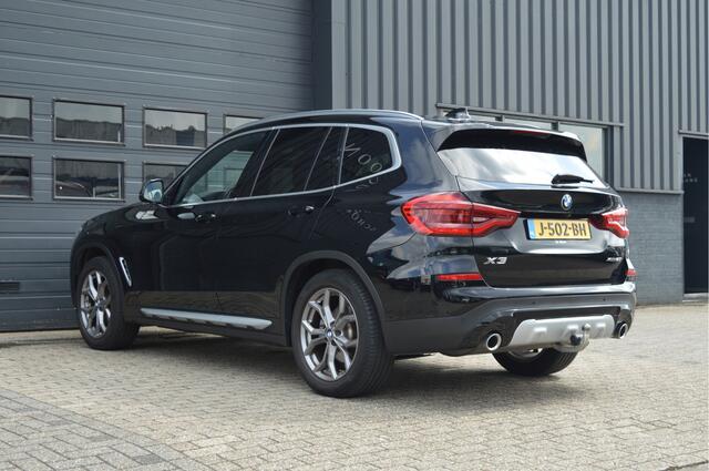 BMW X3 xDrive20i High Executive Edition | PANO | TREKHAAK | CAMERA |
