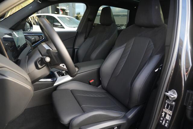 BMW X3 20 xDrive M-Sport 191pk Panoramadak/HeadUp/360Camera