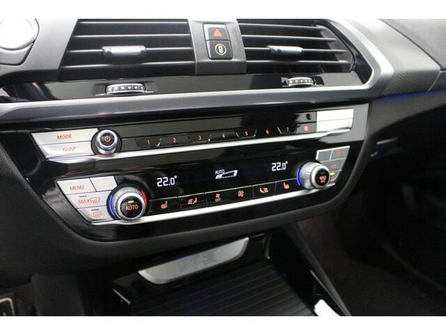 BMW X3 xDrive30e M-Sport | Trekhaak | Panorama | Head-Up | Camera | Leder |