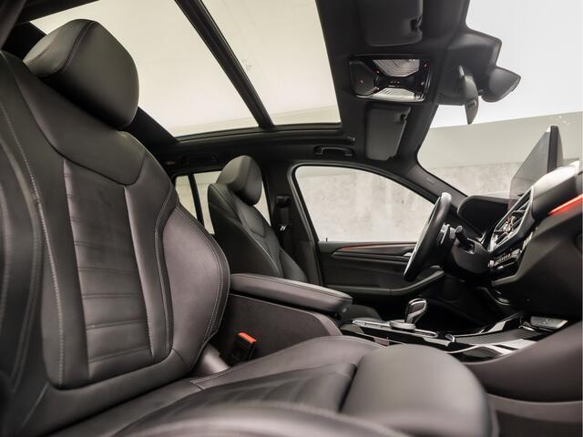 BMW X3 xDrive30e M Sport High Executive 293Pk Automaat (PANORAMADAK, M PAKKET, HEAD-UP DISPLAY, APPLE CARPLAY, 360 CAMERA, STUUR/STOELVERWARMING, ADAPTIVE CRUISE, SFEERVERLICHTING, NIEUWSTAAT)