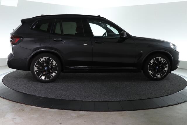 BMW X3 iX3 M-Sport High Executive 80 kWh | TREKHAAK | SCHUIF-KANTEL | VEEL LUXE |