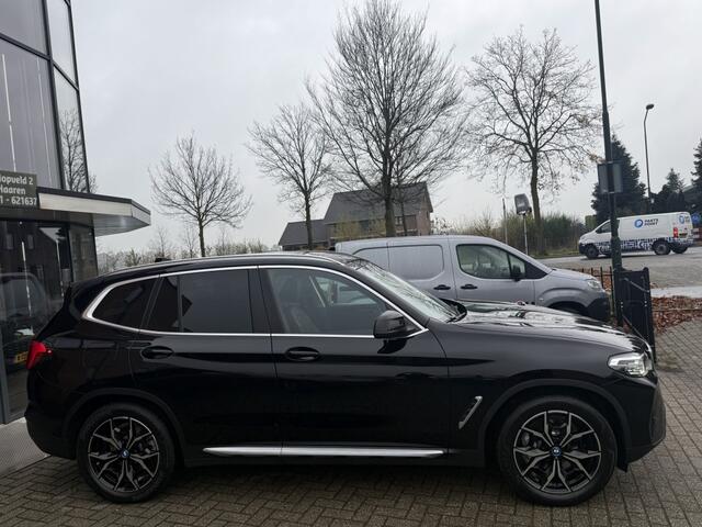 BMW X3 xDrive30e Business edition +