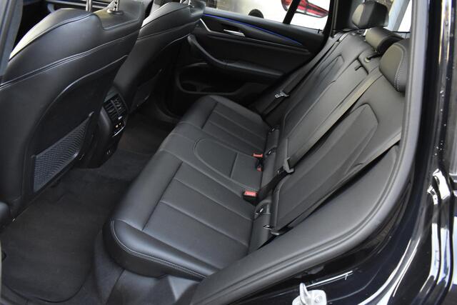 BMW X3 xDrive20i High Executive M-Pakket