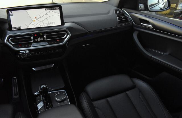 BMW X3 xDrive20i High Executive M-Pakket
