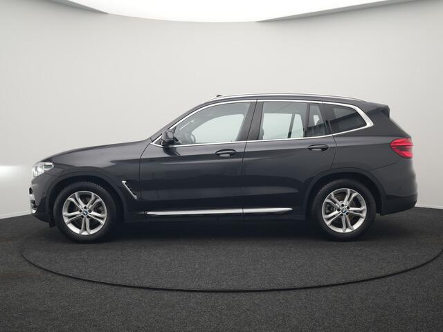 BMW X3 sDrive20i Launch Edition High Executive Dealer O.H. | Panodak | Head Up | Camera | Lederen Sportstoelen Verwarmd | Keyless | Navigatie | Cruise Control | DAB |
