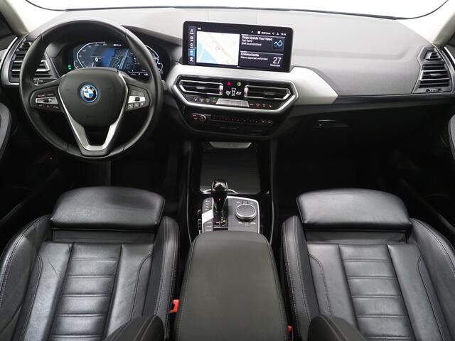BMW X3 xDrive30e LCI High Executive | Leder | Sportstoelen | 360 | Virtual | Sfeerverlichting | DAB | Carplay