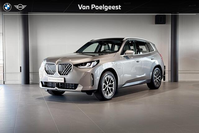 BMW X3 30e xDrive | Glazen Panoramadak | Harman Kardon | Comfort Access | Stoelverwarming |