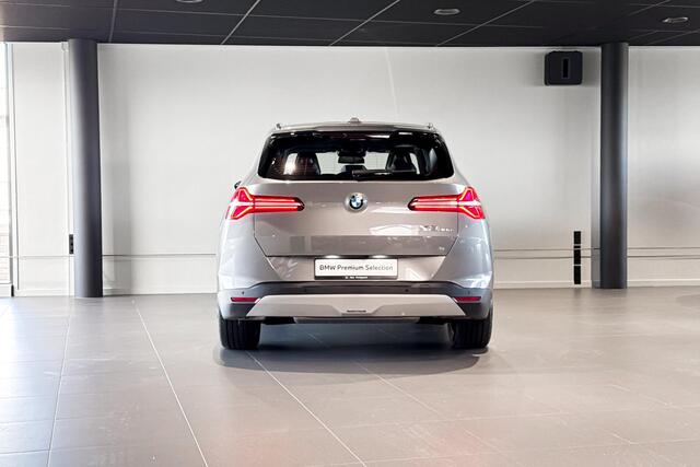 BMW X3 30e xDrive | Glazen Panoramadak | Harman Kardon | Comfort Access | Stoelverwarming |