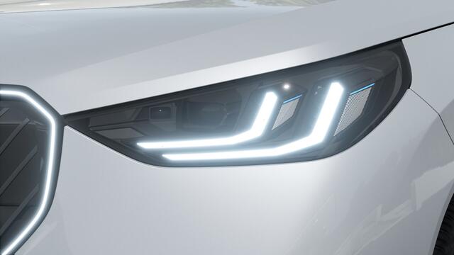 BMW X3 30e xDrive M Sport Automaat / Panoramadak / Trekhaak / Sportstoelen / Adaptieve LED / Comfort Access / Stoelventilatie / Parking Assistant Plus / Stuurverwarming