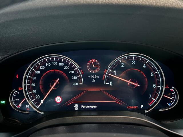 BMW X3 xDrive20i High Executive | M-Sport | Panoramadak | Head-Up | Trekhaak | NL auto |