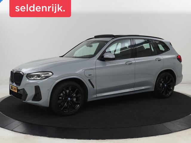 BMW X3 xDrive30e M Sport | Panoramadak | Leder | Stoelverwarming | Camera | Sportstoelen | Carplay | 20'' | Navigatie | Live Cockpit