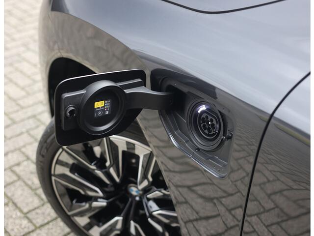 BMW X3 30e xDrive | M Sport Pro - Trekhaak - H/K - Pano