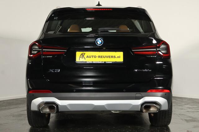 BMW X3 xDrive30e / LED / Leder / Navi / CarPlay / Cam