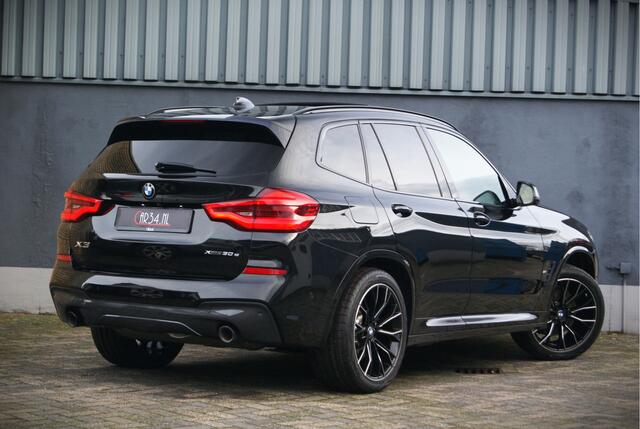 BMW X3 xDrive30e 292PK M-Sport Shadow Panoramadak/HUD/wegkl.trhk/HIFI/360-camera