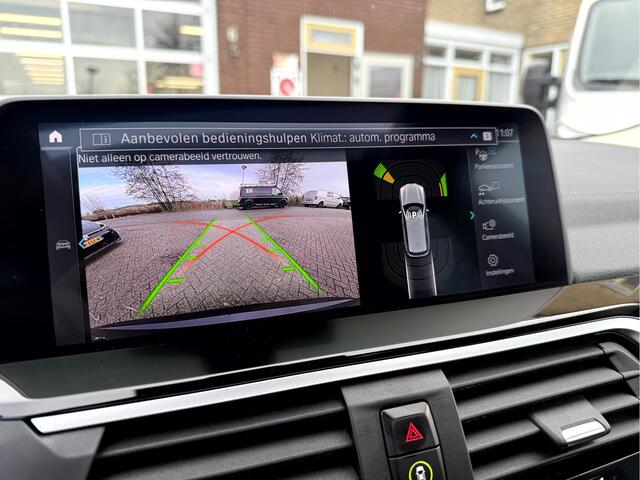 BMW X3 iX3 Executive 80 kWh Panoramadak, Camera, Carplay/Android