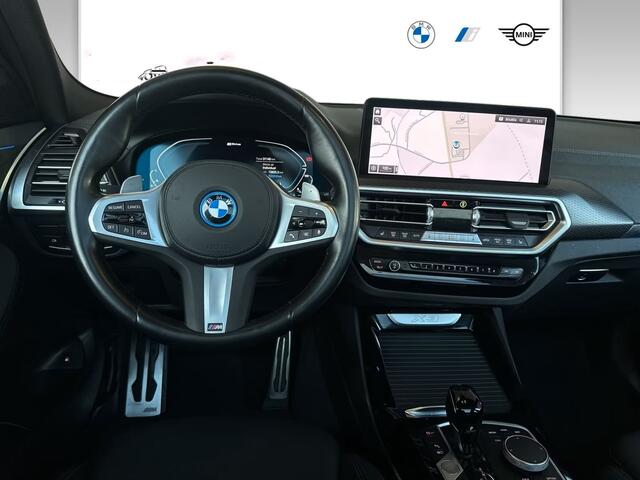 BMW X3 xDrive30e M-SPORT ** LED, NAVI+, PANORAMA. TREKH, M-REMMEN, 20-inch LMV ** 1e EIG - 31.000km (!) - UNFALLFREI ** ** INFORMEER OOK NAAR ONZE AANTREKKELIJKE FINANCIAL-LEASE TARIEVEN **