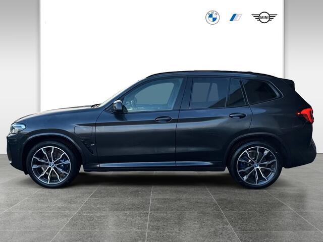 BMW X3 xDrive30e M-SPORT ** LED, NAVI+, PANORAMA. TREKH, M-REMMEN, 20-inch LMV ** 1e EIG - 31.000km (!) - UNFALLFREI ** ** INFORMEER OOK NAAR ONZE AANTREKKELIJKE FINANCIAL-LEASE TARIEVEN **