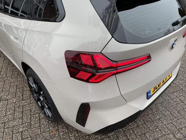 BMW X3 30e xDrive M-Sport Pro!