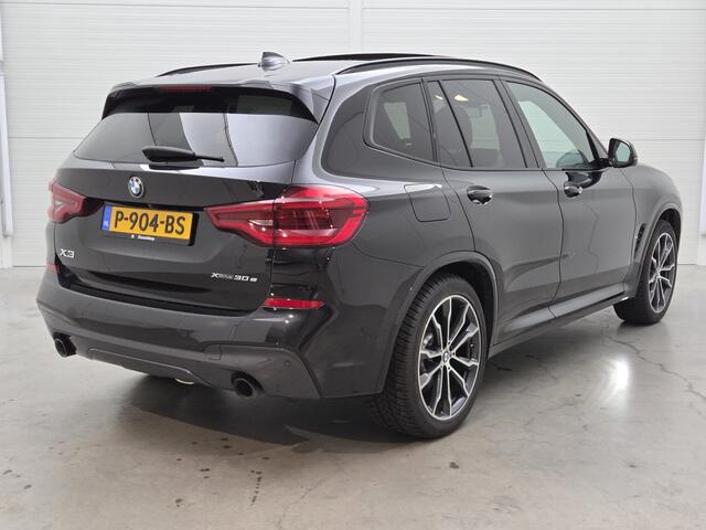 BMW X3 xDrive30e Business Edition Plus | M Sport Pakket | Pano | Trekhaak |* 27 t/m 31 dec eindejaarsshow!!