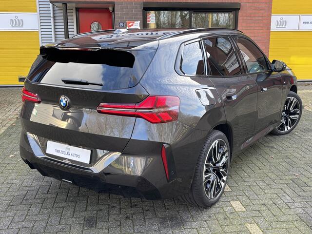 BMW X3 30e xDrive M-Sport Pro Panorama Trekhaak Harman Memory 21"