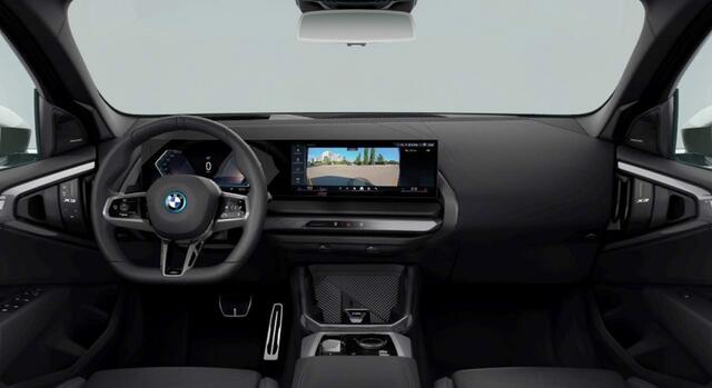 BMW X3 30e xDrive M Sport Pro | Panorama | 21 Inch | Memory | Trekhaak | 360 | Driving Ass. Plus | H/K | Head-up |