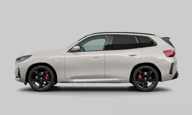 BMW X3 30e xDrive M Sport Pro | Panorama | 21 Inch | Memory | Trekhaak | 360 | Driving Ass. Plus | H/K | Head-up |