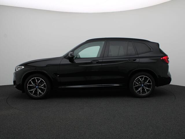 BMW X3 xDrive30e M Sportpakket | Comfort Access | Panoramadak | Active Cruise Control | Parking Assistant Plus | DAB | 19''